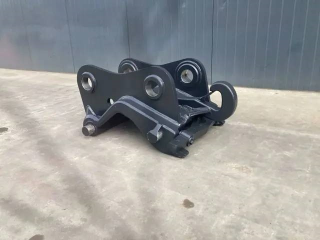 Smitma CW40 - EC210 - Quick coupler for Construction machinery: picture 2 Smitma CW40 - EC210 - Quick coupler for Construction machinery: picture 2