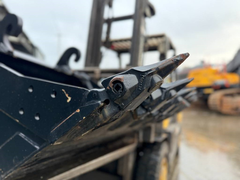 New Bucket for Construction machinery Verachtert CW20 / CW30 / CW40: picture 13 New Bucket for Construction machinery Verachtert CW20 / CW30 / CW40: picture 13