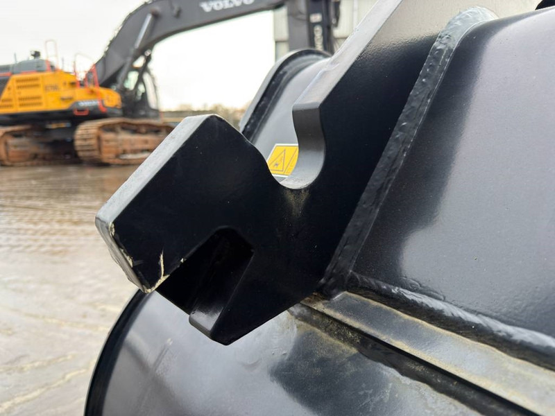 New Bucket for Construction machinery Verachtert CW20 / CW30 / CW40: picture 9 New Bucket for Construction machinery Verachtert CW20 / CW30 / CW40: picture 9