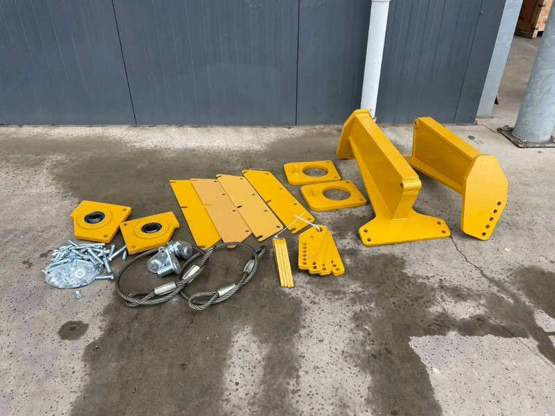 Volvo A35G - Tail lift for Construction machinery: picture 4 Volvo A35G - Tail lift for Construction machinery: picture 4