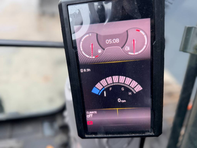 Volvo EC210 - Crawler excavator: picture 5 Volvo EC210 - Crawler excavator: picture 5