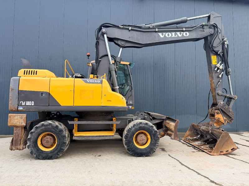 Volvo EW180D - Wheel excavator: picture 4 Volvo EW180D - Wheel excavator: picture 4