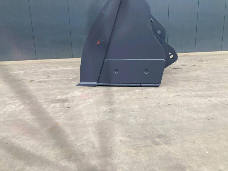 New Bucket for Construction machinery Volvo L120H: picture 8 New Bucket for Construction machinery Volvo L120H: picture 8