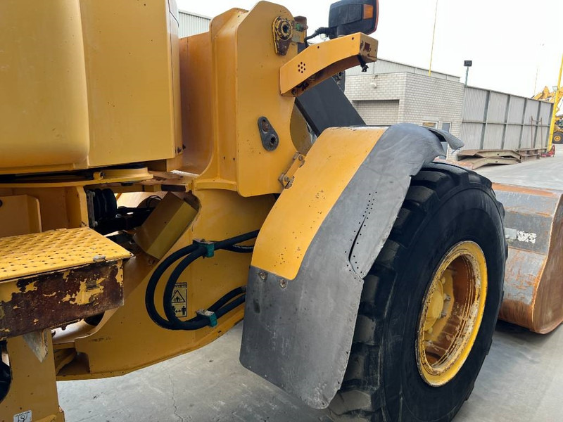 Wheel loader Volvo L60E: picture 19