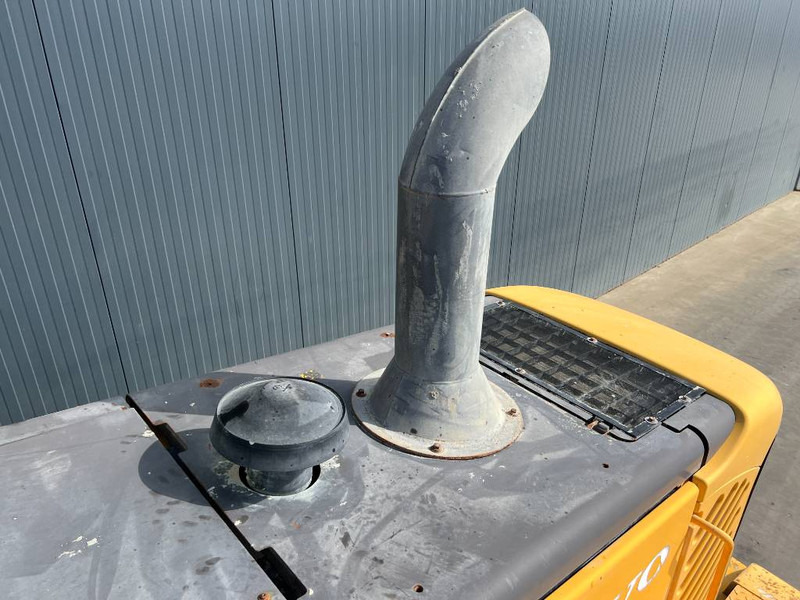 Volvo L60E - Wheel loader: picture 5 Volvo L60E - Wheel loader: picture 5