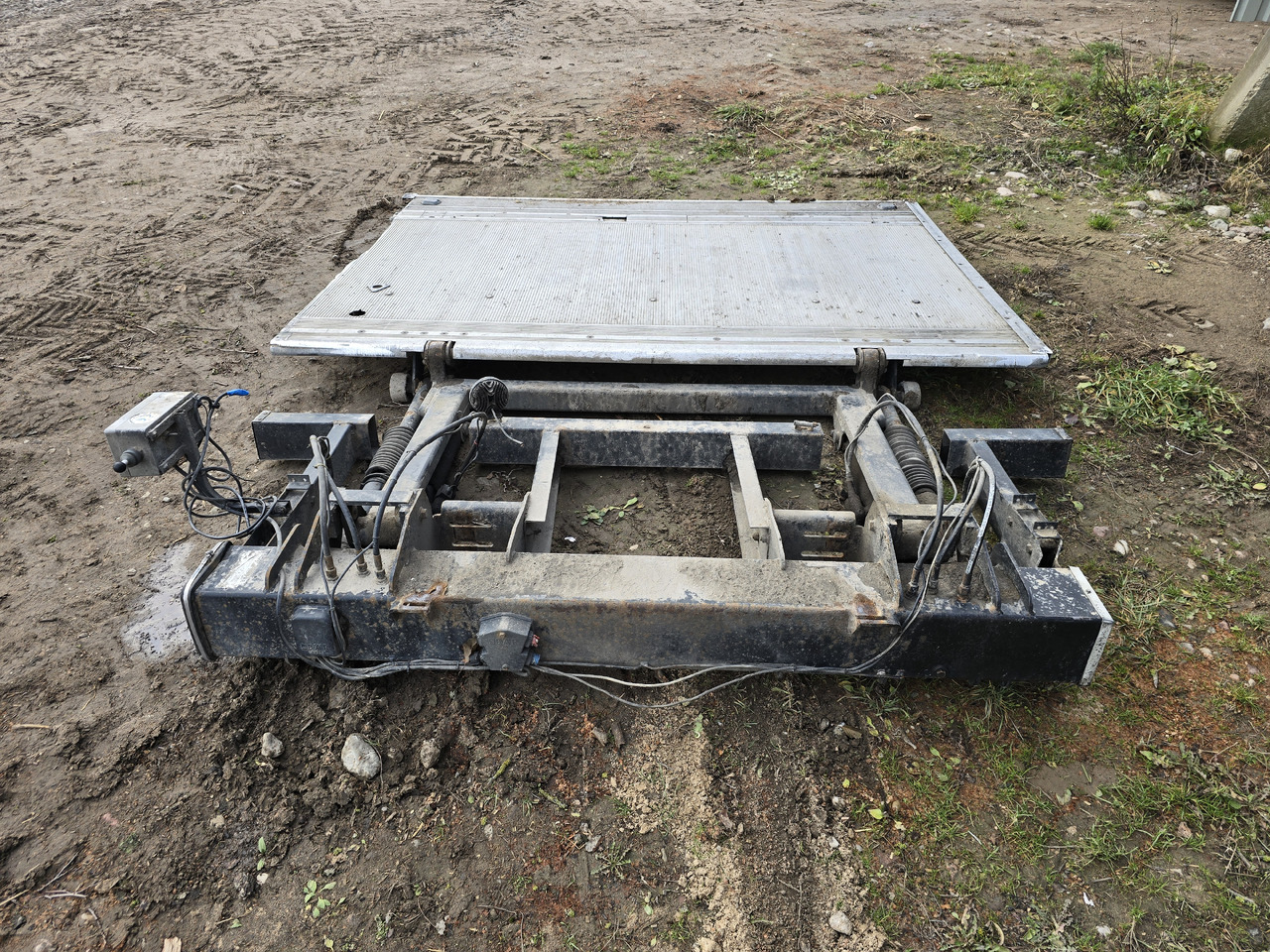 Tail lift BAR Cargolift BC 1500S4 -B1A/2409--A0-: picture 6