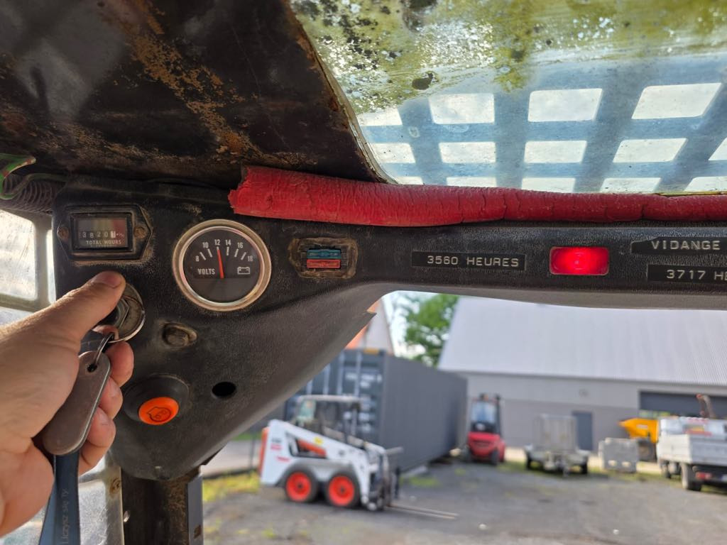 Bobcat 643 - Backhoe loader: picture 5 Bobcat 643 - Backhoe loader: picture 5