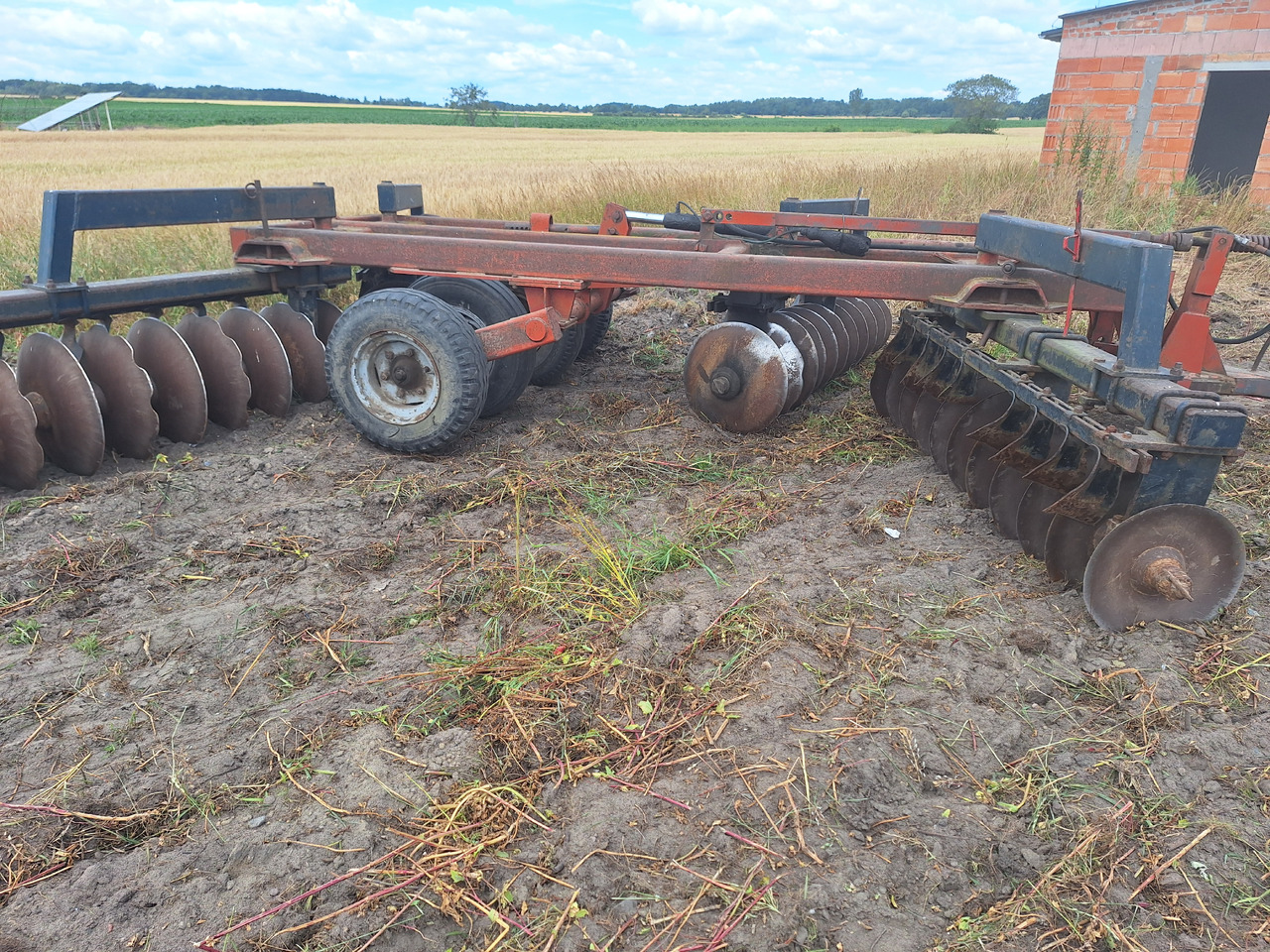 Gregoire Besson XRL 666 42 - Harrow: picture 2 Gregoire Besson XRL 666 42 - Harrow: picture 2