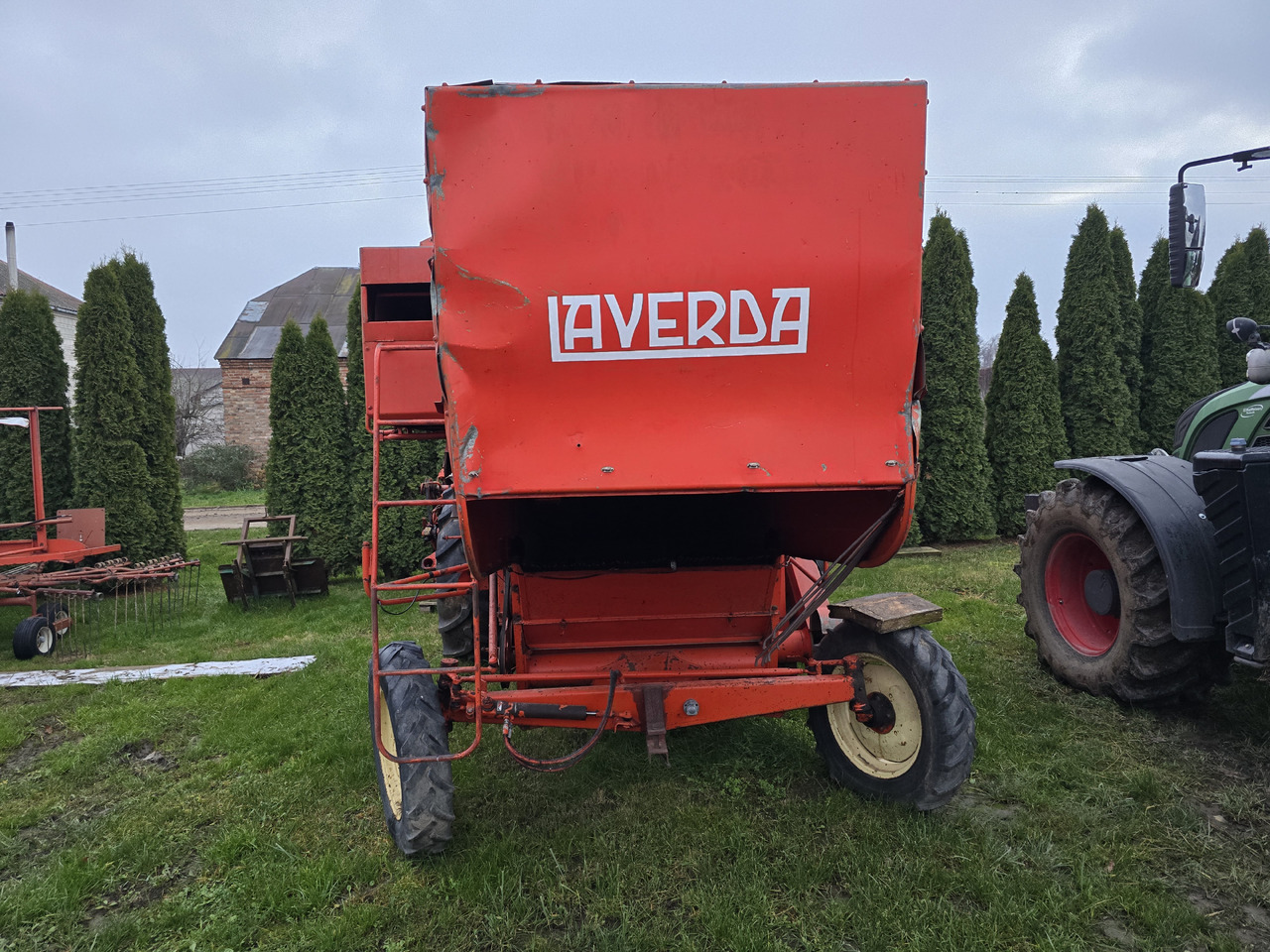 LAVERDA M120 - Combine harvester: picture 4 LAVERDA M120 - Combine harvester: picture 4