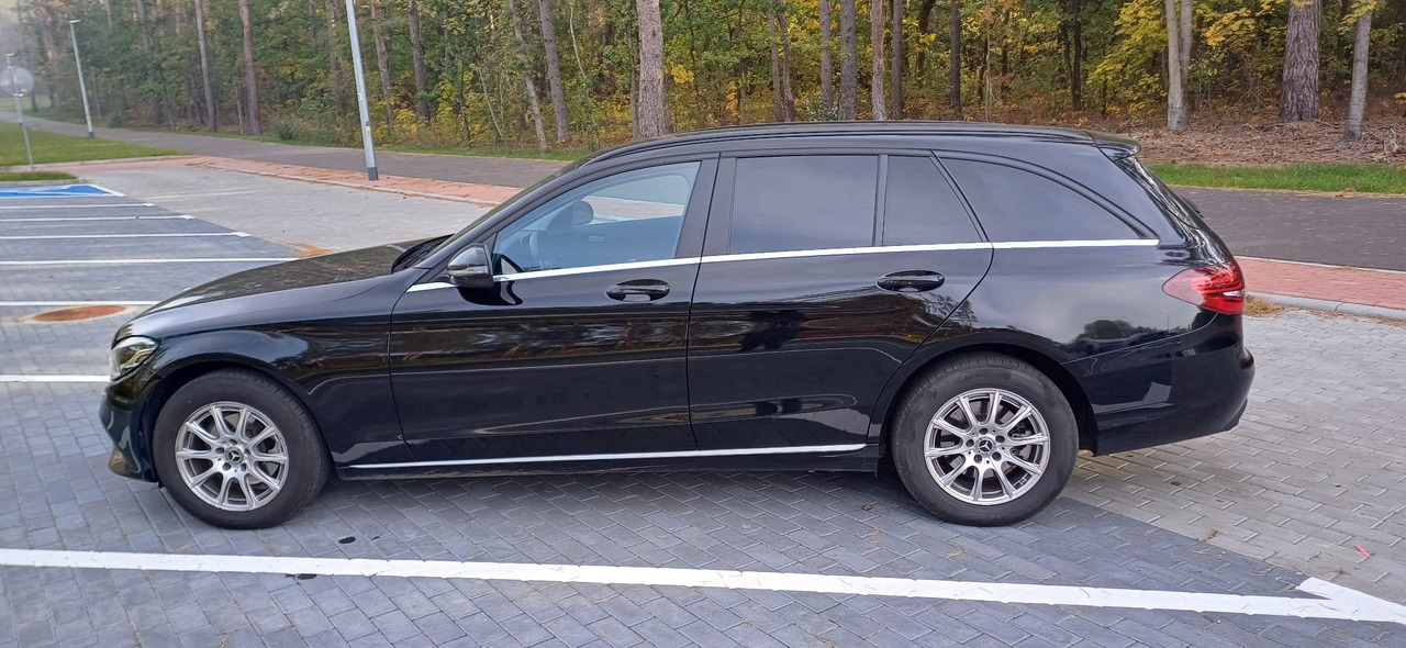 MERCEDES-BENZ C 200 D (W205) - Car: picture 4 MERCEDES-BENZ C 200 D (W205) - Car: picture 4