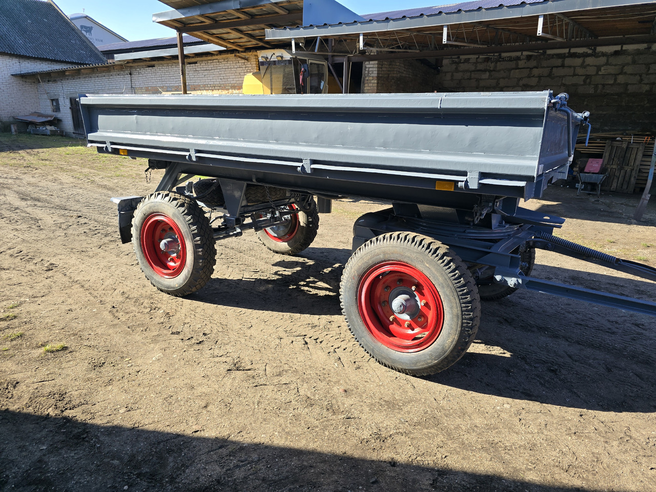 Przyczepa wywrotka - Farm tipping trailer/ Dumper: picture 1 Przyczepa wywrotka - Farm tipping trailer/ Dumper: picture 1