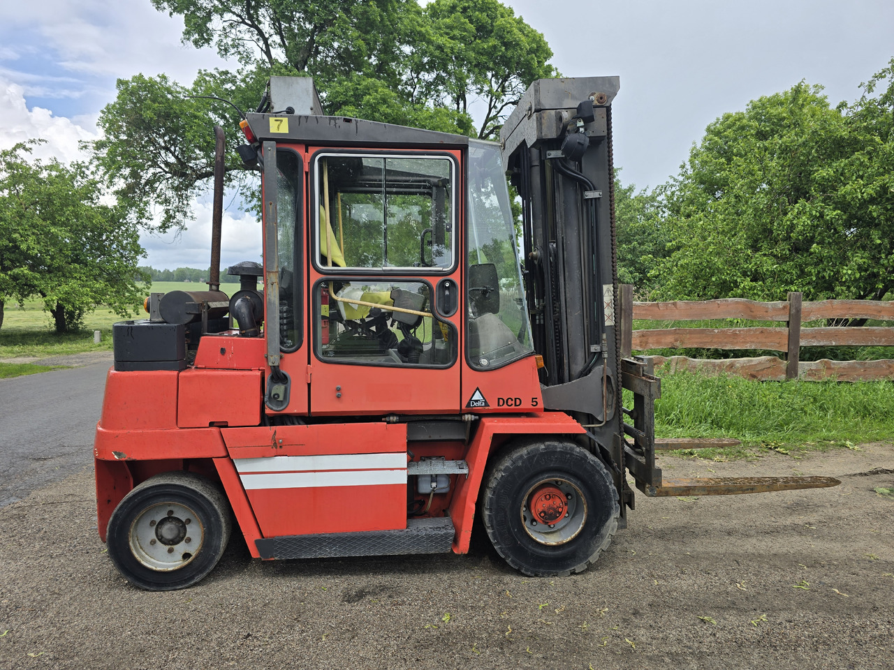 Kalmar DCD 55-6 Triplex - Diesel forklift: picture 2 Kalmar DCD 55-6 Triplex - Diesel forklift: picture 2