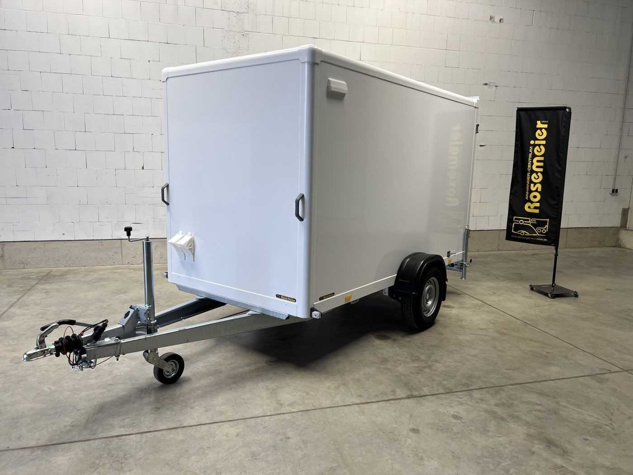 New Closed box trailer BLYSS FS1330/180HL Kofferanhänger: picture 24