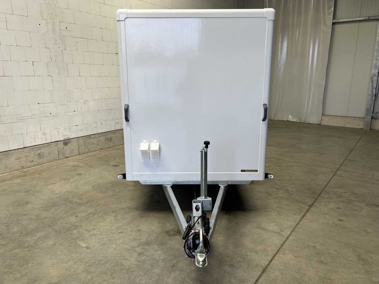 New Closed box trailer BLYSS FS1330/180HL Kofferanhänger: picture 23