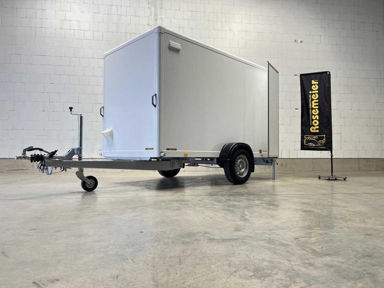 New Closed box trailer BLYSS FS1330/180HL Kofferanhänger: picture 26