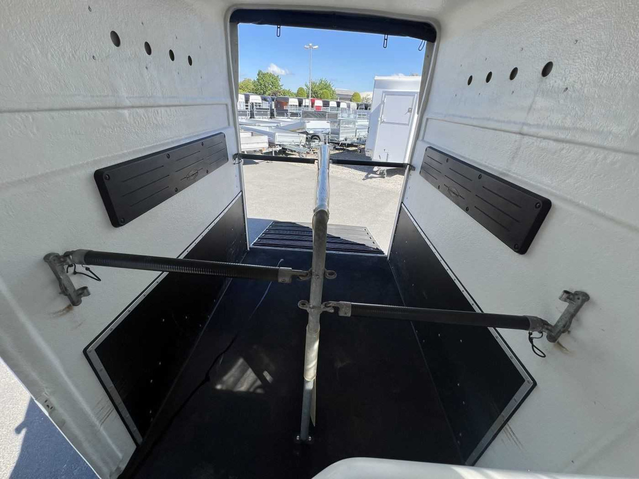 Horse trailer BOECKMANN Big Master L Alu Pferdeanhänger: picture 16