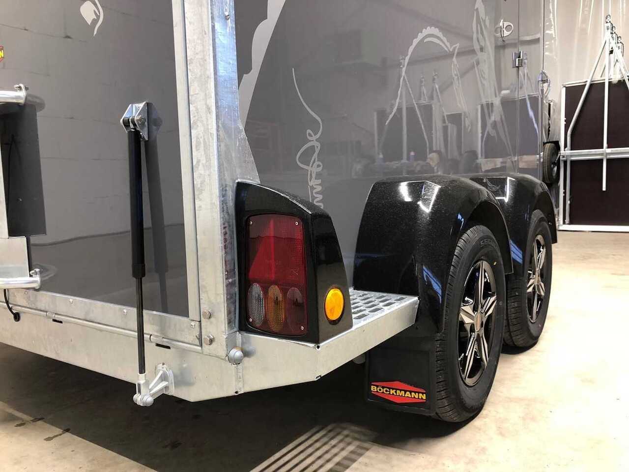 New Horse trailer BOECKMANN Neo L SKA WCF Pferdeanhänger: picture 21