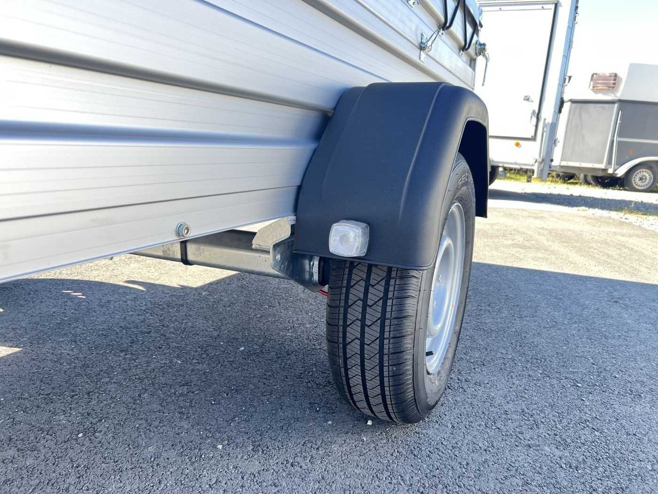 New Car trailer BOECKMANN TL-AL 3015/135 BWEH Fl-Plane Kastenanhänger gebr: picture 17