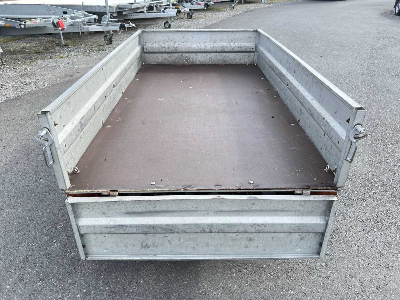STEMA HP 85 Kastenanhänger gebremst - Car trailer: picture 3 STEMA HP 85 Kastenanhänger gebremst - Car trailer: picture 3