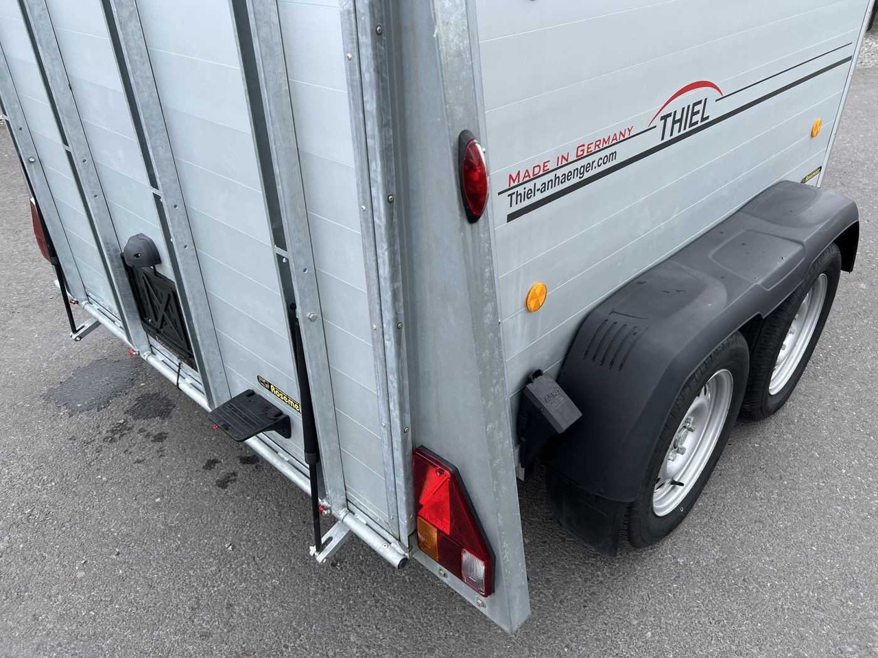 Horse trailer THIEL Primus Pferdeanhänger: picture 22