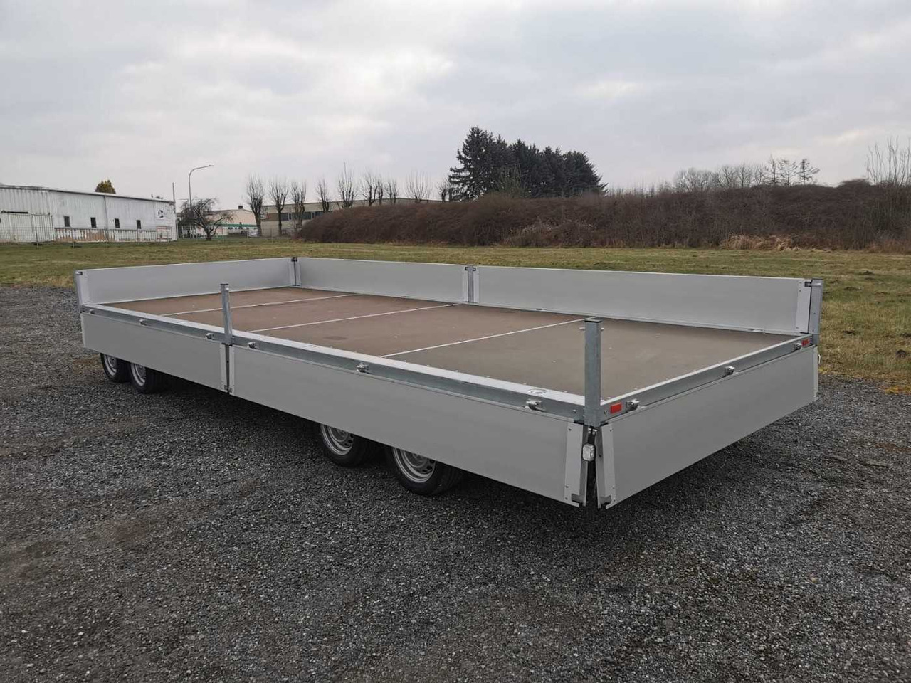 UNSINN UD-4 6024-35-13 Drehschemelanhänger - Dropside/ Flatbed trailer: picture 4 UNSINN UD-4 6024-35-13 Drehschemelanhänger - Dropside/ Flatbed trailer: picture 4