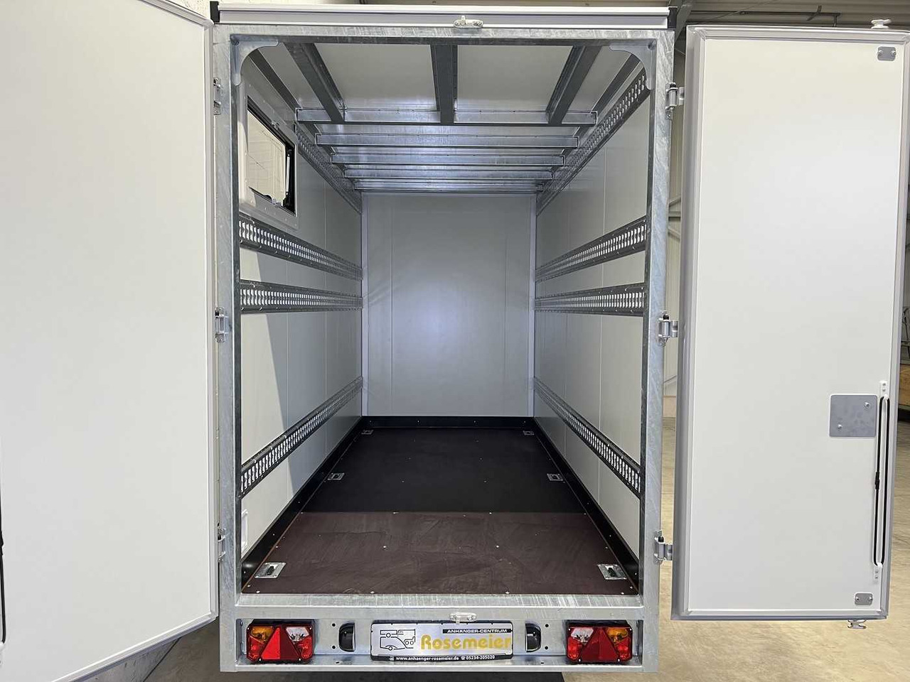 New Closed box trailer VEZEKO TK B 27.35 Individual Kofferanhänger: picture 6