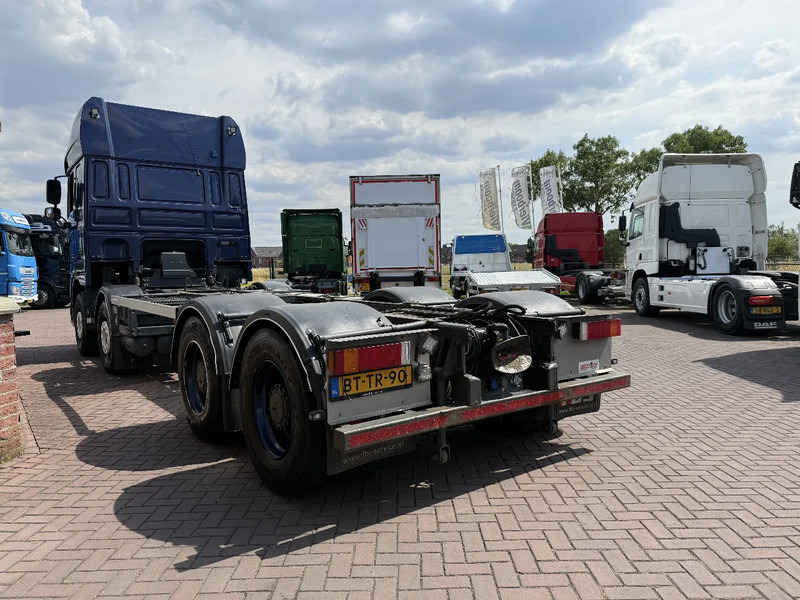 DAF XF 105 XF105-510 8X4 CHASSIS-RETARDER-HOLLAND TRUCK - Cab chassis truck: picture 5 DAF XF 105 XF105-510 8X4 CHASSIS-RETARDER-HOLLAND TRUCK - Cab chassis truck: picture 5