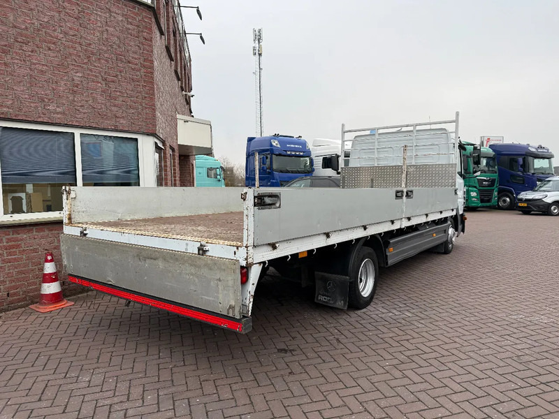 Mercedes-Benz Atego Atego 916 met 6.2m open laadbak / 3e zit / airco / mileu zone proof / 2020!!!! - Dropside/ Flatbed truck: picture 5 Mercedes-Benz Atego Atego 916 met 6.2m open laadbak / 3e zit / airco / mileu zone proof / 2020!!!! - Dropside/ Flatbed truck: picture 5