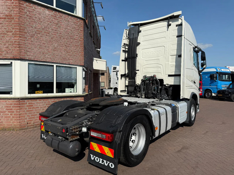 Volvo FH 460 FH460 Globetrotter XL / K chasis (model 2019) / 2 Tank / ACC / TUV 03-2026 / Top Zustand - Tractor unit: picture 4 Volvo FH 460 FH460 Globetrotter XL / K chasis (model 2019) / 2 Tank / ACC / TUV 03-2026 / Top Zustand - Tractor unit: picture 4