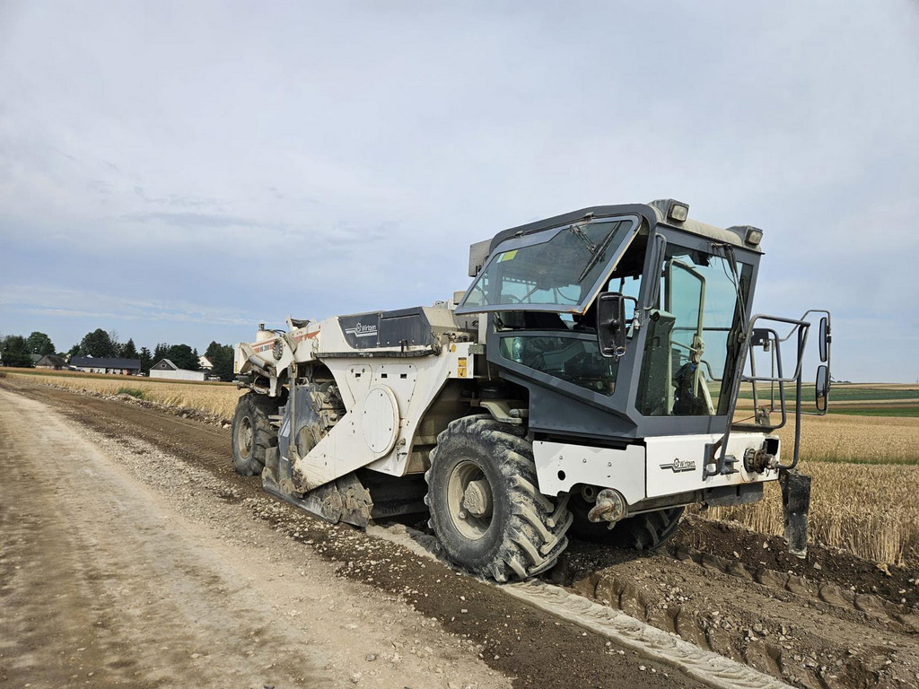 WIRTGEN WR 2000 - Soil stabilizer: picture 3 WIRTGEN WR 2000 - Soil stabilizer: picture 3