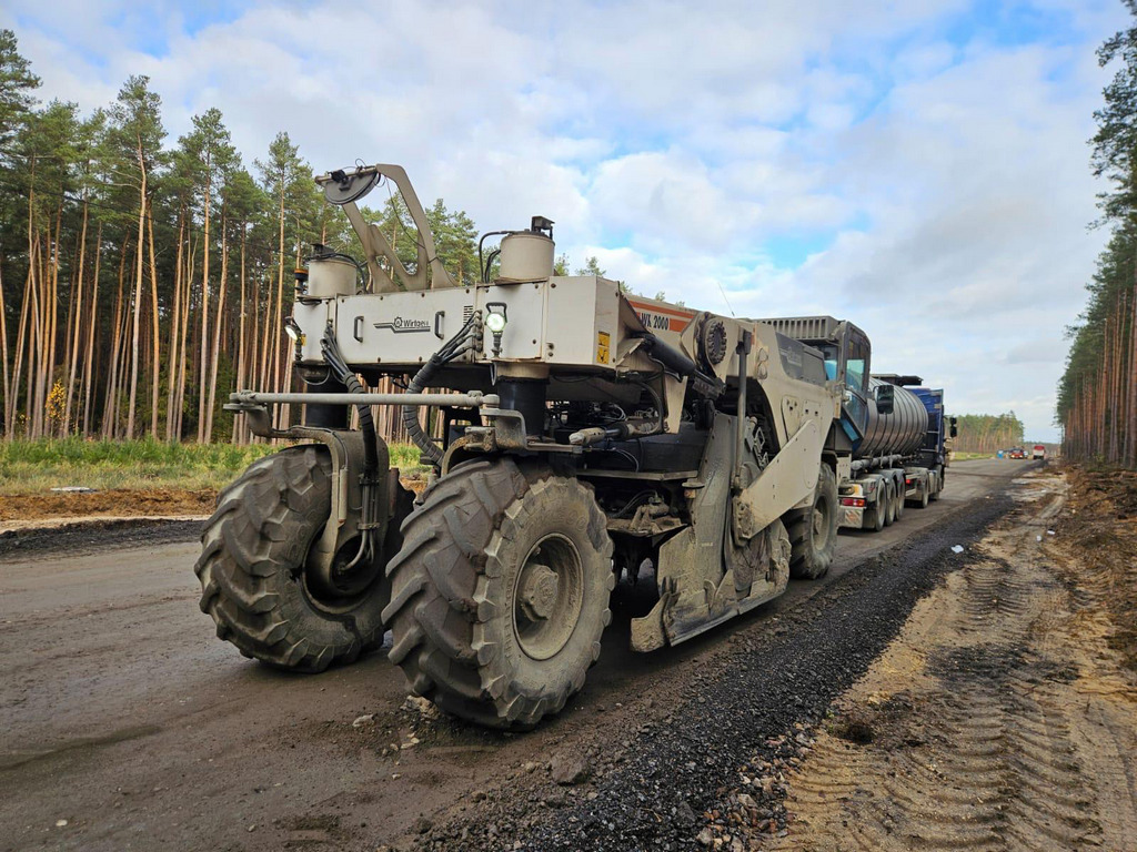 WIRTGEN WR 2000 - Soil stabilizer: picture 5 WIRTGEN WR 2000 - Soil stabilizer: picture 5