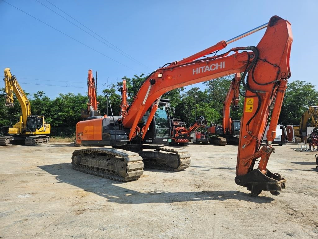 HITACHI ZX 210 LC - Crawler excavator: picture 5 HITACHI ZX 210 LC - Crawler excavator: picture 5