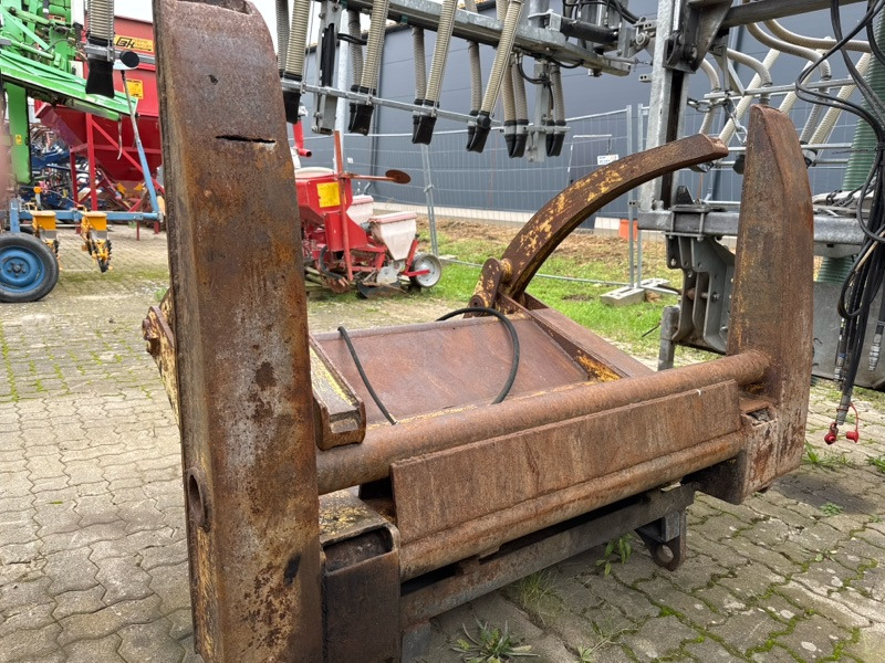 JCB Stammgreifer - Loader: picture 2 JCB Stammgreifer - Loader: picture 2