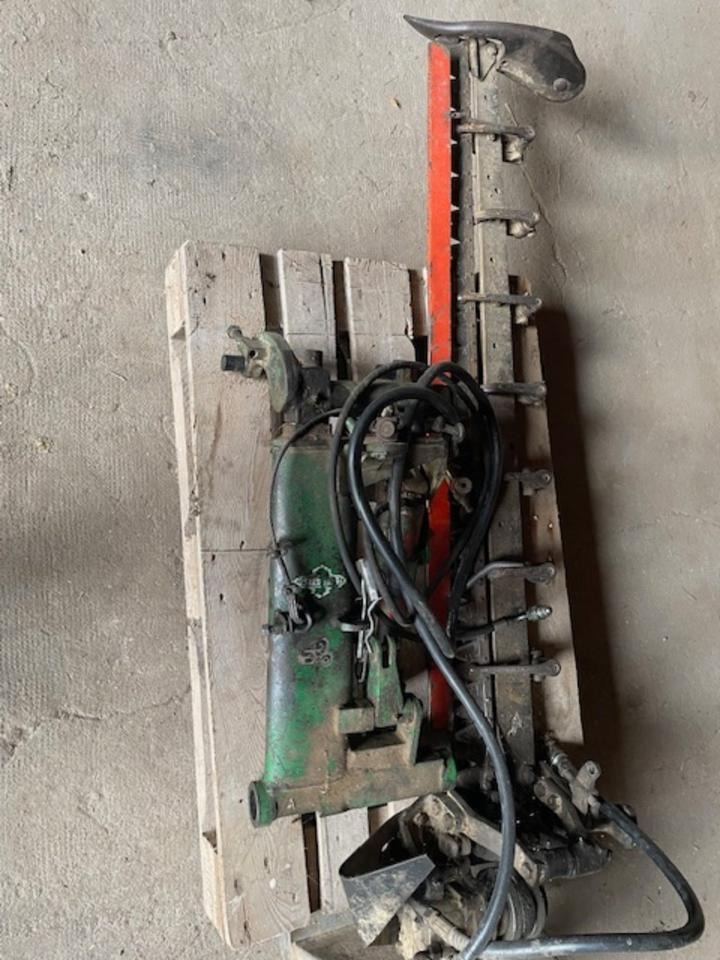 Doppelmesser-Mähwerk, Seitenanbau, passend zum John Deere 1140 - Flail mower/ Mulcher: picture 2 Doppelmesser-Mähwerk, Seitenanbau, passend zum John Deere 1140 - Flail mower/ Mulcher: picture 2