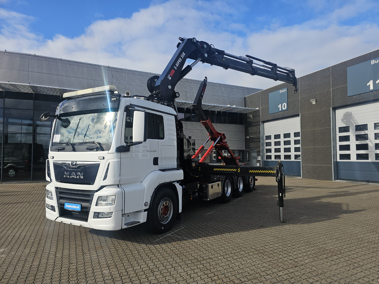 MAN TGS 35.500 - Container transporter/ Swap body truck, Crane truck: picture 5 MAN TGS 35.500 - Container transporter/ Swap body truck, Crane truck: picture 5