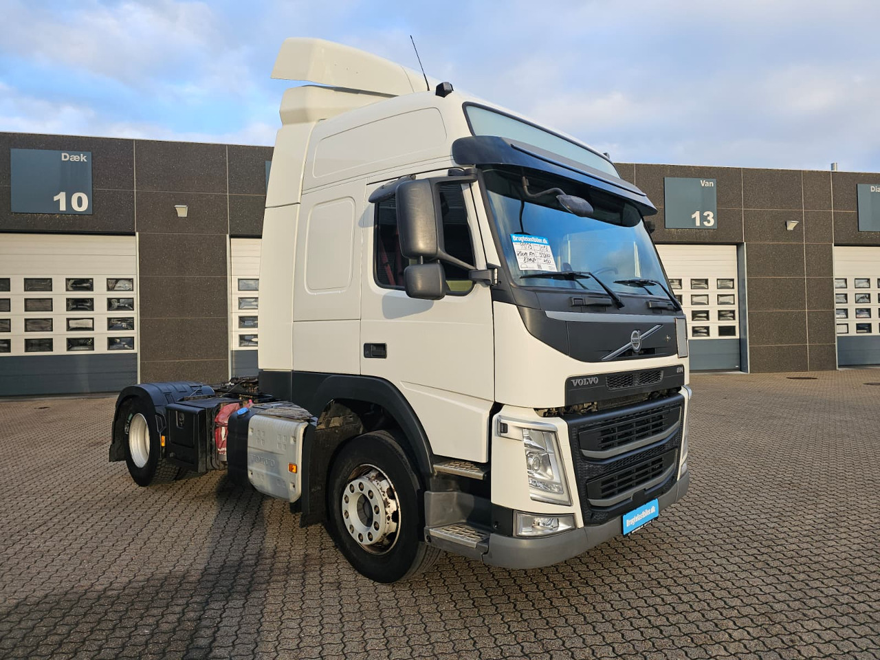 Volvo FM450 - Tractor unit: picture 2 Volvo FM450 - Tractor unit: picture 2