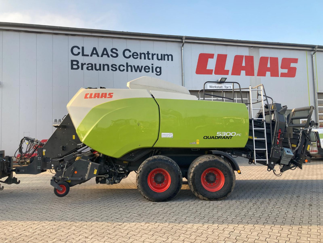 CLAAS Quadrant 5300 FC - Square baler: picture 1 CLAAS Quadrant 5300 FC - Square baler: picture 1
