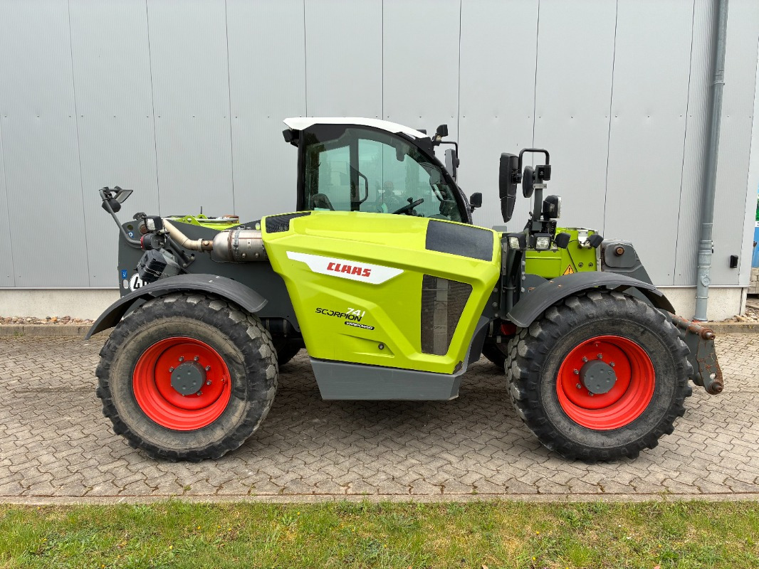CLAAS Scorpion 741 - Loader: picture 1 CLAAS Scorpion 741 - Loader: picture 1