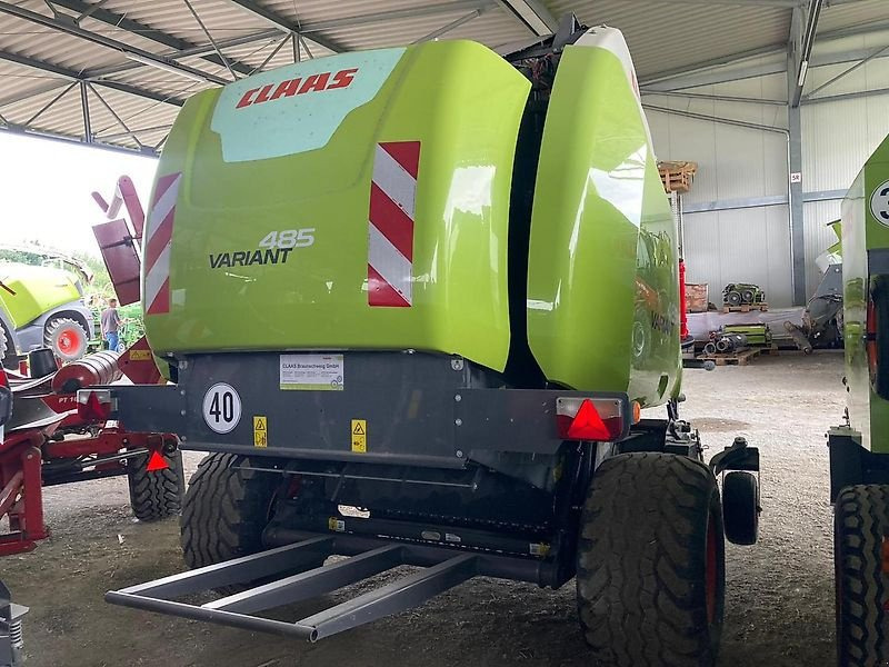 CLAAS Variant 485 RC PRO - Bale wrapper: picture 5 CLAAS Variant 485 RC PRO - Bale wrapper: picture 5