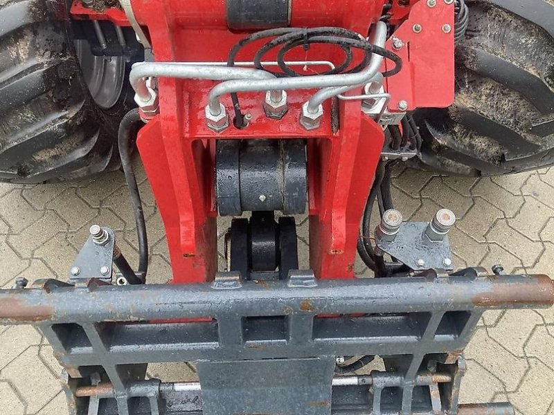 Schäffer 6680T - Loader: picture 3 Schäffer 6680T - Loader: picture 3