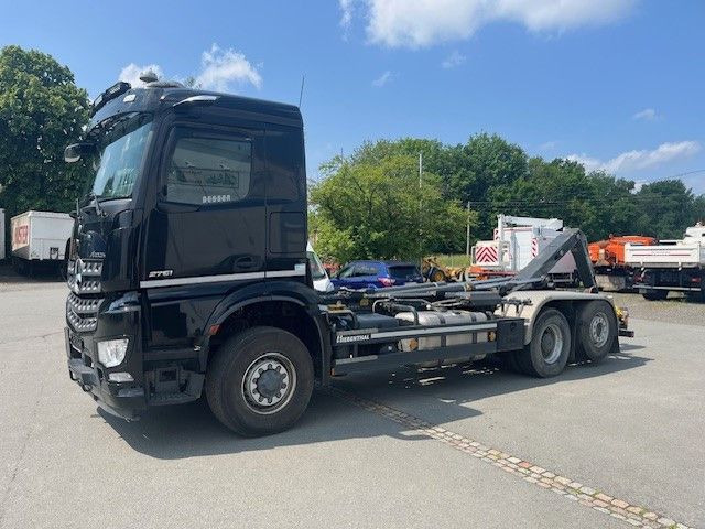 Mercedes-Benz Arocs 5 2651 HD Mit Meiller Abrollkipper - Hook lift truck: picture 1 Mercedes-Benz Arocs 5 2651 HD Mit Meiller Abrollkipper - Hook lift truck: picture 1