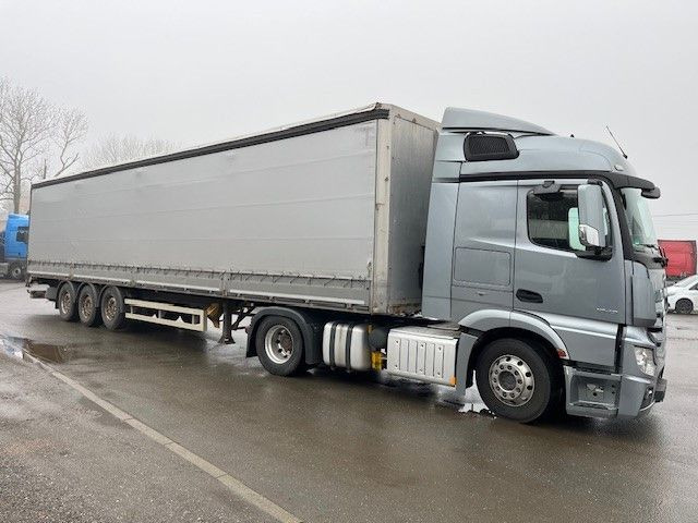 Renders Bordwandauflieger Schiebeplane Schiebeverdeck - Curtainsider semi-trailer: picture 3 Renders Bordwandauflieger Schiebeplane Schiebeverdeck - Curtainsider semi-trailer: picture 3