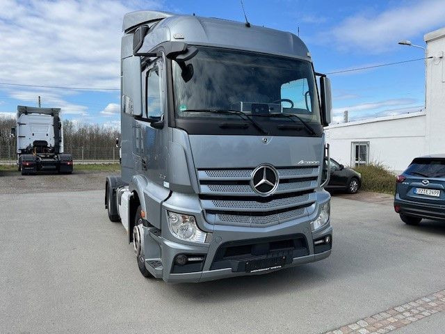 Mercedes-Benz Actros 4 MB 1943 SZM Gefahrgutvorbereitung - Tractor unit: picture 2 Mercedes-Benz Actros 4 MB 1943 SZM Gefahrgutvorbereitung - Tractor unit: picture 2