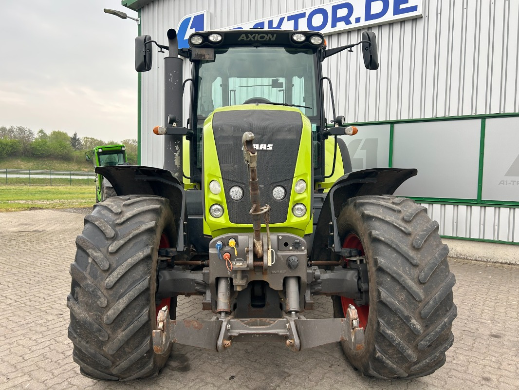 CLAAS Axion 810 - Farm tractor: picture 3 CLAAS Axion 810 - Farm tractor: picture 3