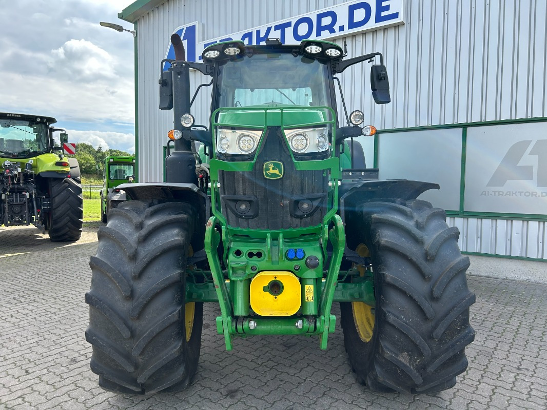 John Deere 6175M - Farm tractor: picture 2 John Deere 6175M - Farm tractor: picture 2