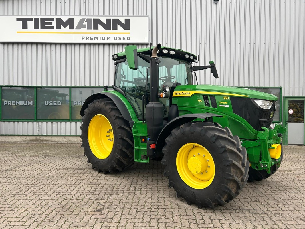 John Deere 6R 155 - Farm tractor: picture 2 John Deere 6R 155 - Farm tractor: picture 2