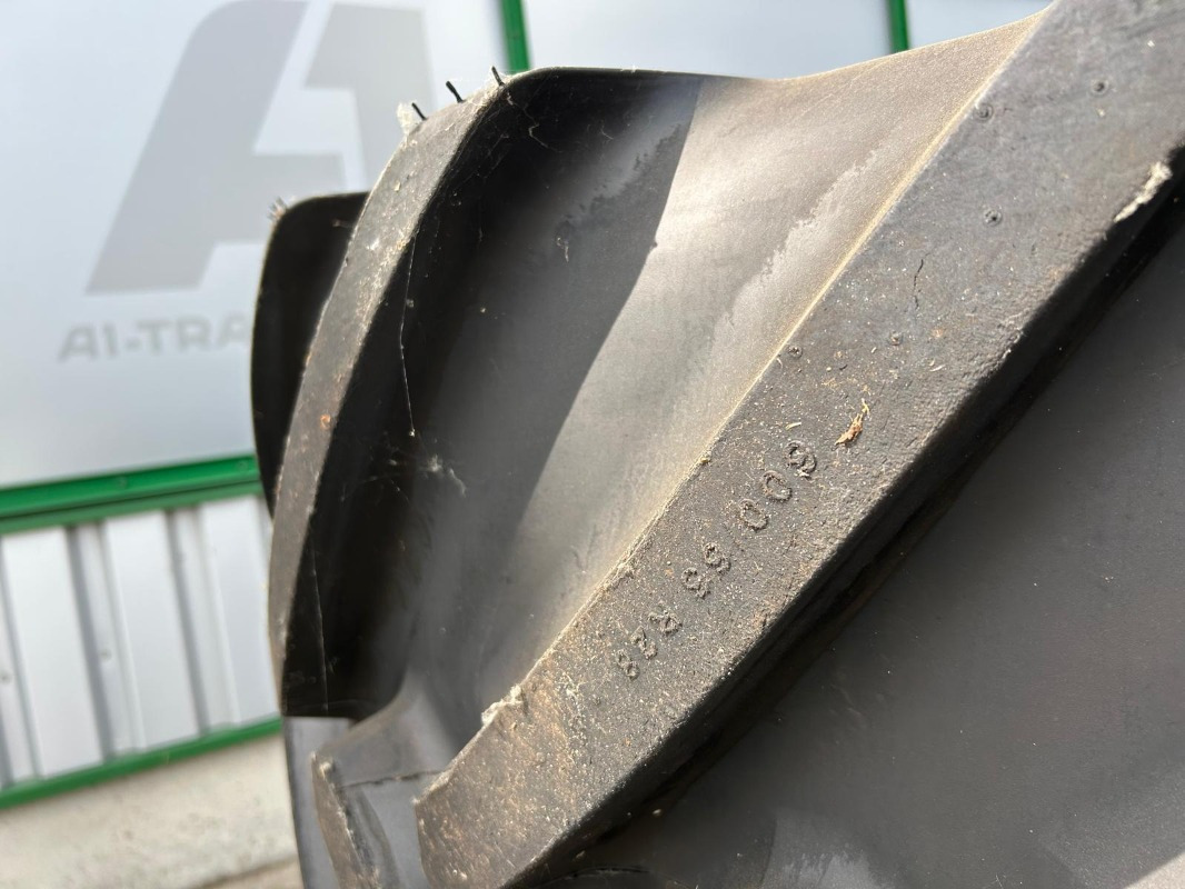 Michelin 600/65R28 - 2 Stück - Wheels and tires for Agricultural machinery: picture 3 Michelin 600/65R28 - 2 Stück - Wheels and tires for Agricultural machinery: picture 3