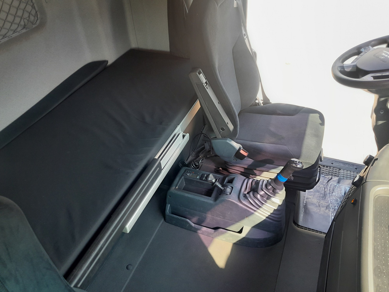 Tractor unit MAN TGX 18.440: picture 6 Tractor unit MAN TGX 18.440: picture 6