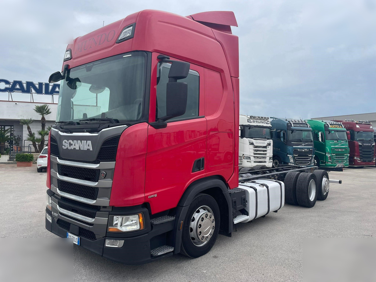 SCANIA R450 - Curtain side truck: picture 2 SCANIA R450 - Curtain side truck: picture 2