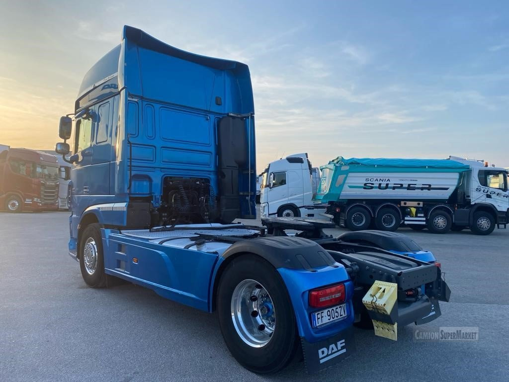 DAF XF105.510 - Tractor unit: picture 4 DAF XF105.510 - Tractor unit: picture 4